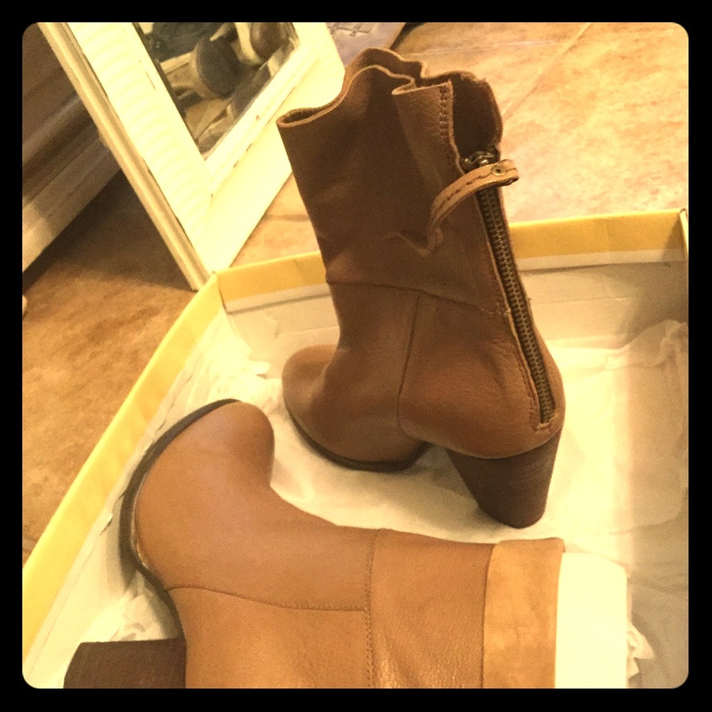 Tan Boots